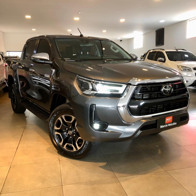 Produto hilux-srx-28-4x4-automatica-2021-cinza